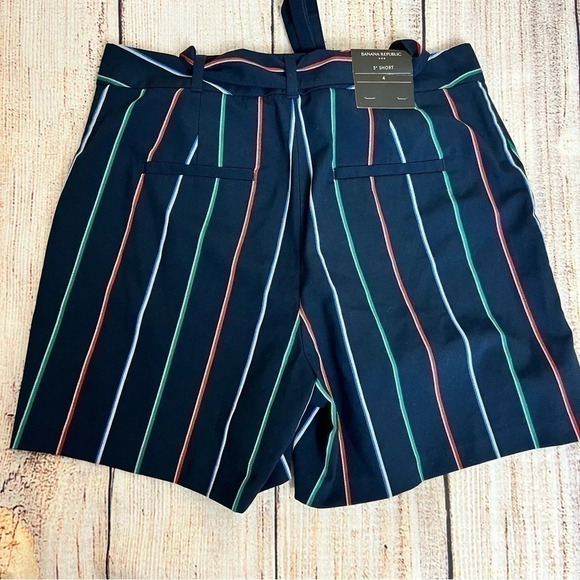 Banana Republic Stripe Women shorts size 4 - Picture 2 of 9